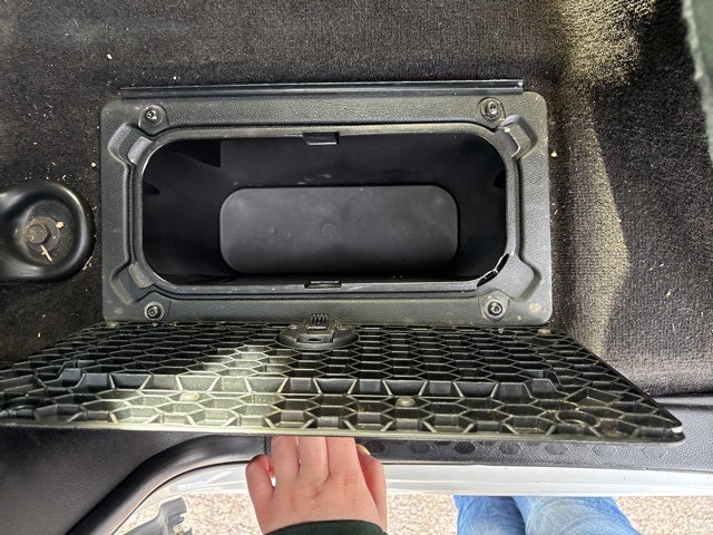 2018 RAM 3500 Tradesman Crew Cab 4x4 8' Box