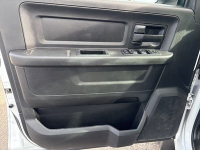 2018 RAM 3500 Tradesman Crew Cab 4x4 8' Box