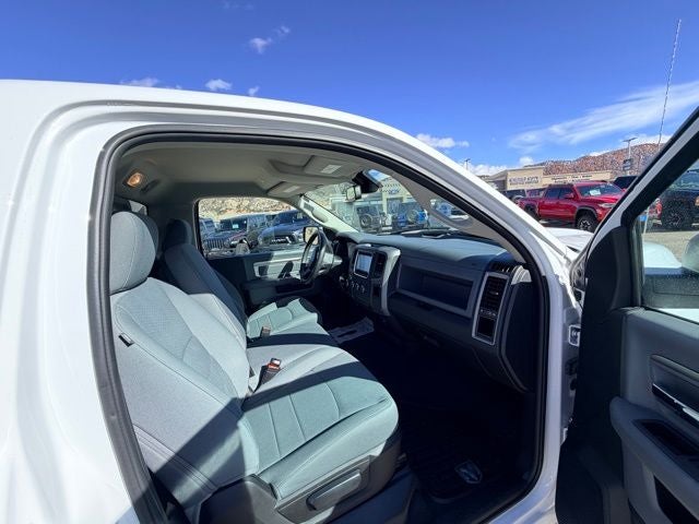 2020 RAM 1500 Classic Tradesman Regular Cab 4x2 6'4' Box