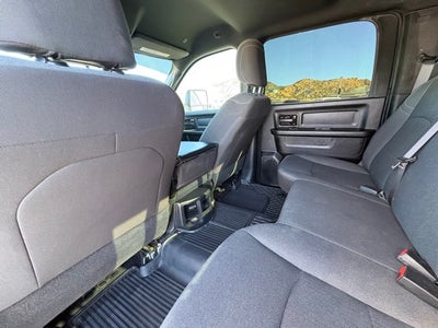 2024 RAM 2500 Tradesman Crew Cab 4x4 6'4' Box