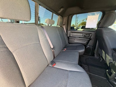 2024 RAM 2500 Tradesman Crew Cab 4x4 6'4' Box