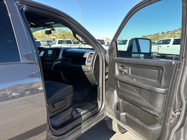 2024 RAM 2500 Tradesman Crew Cab 4x4 6'4' Box