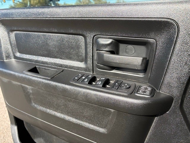 2024 RAM 2500 Tradesman Crew Cab 4x4 6'4' Box