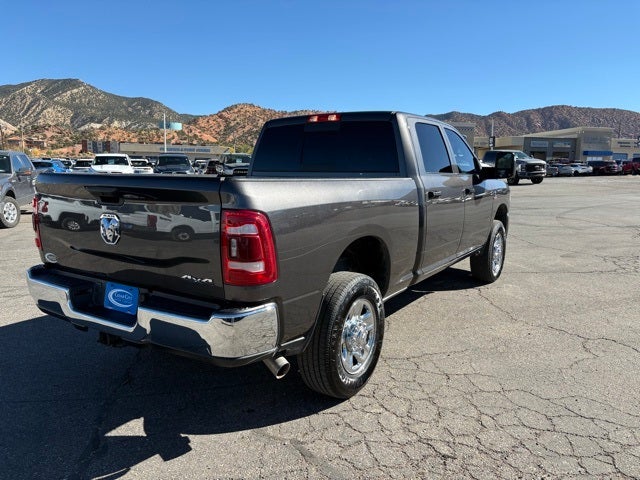 2024 RAM 2500 Tradesman Crew Cab 4x4 6'4' Box