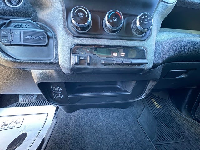 2024 RAM 2500 Tradesman Crew Cab 4x4 6'4' Box