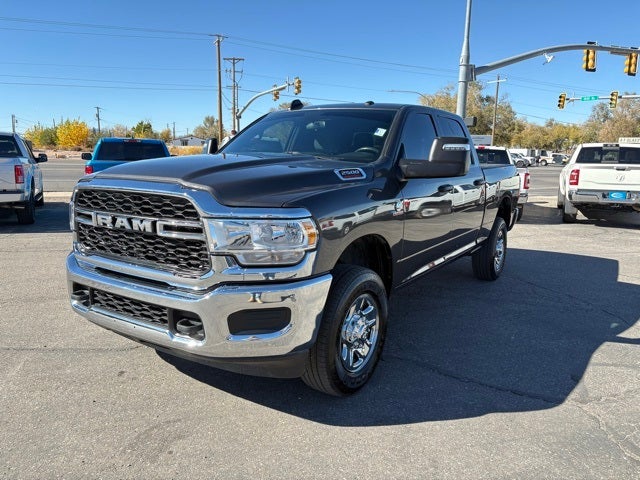 2024 RAM 2500 Tradesman Crew Cab 4x4 6'4' Box