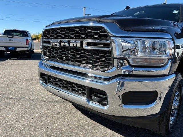 2024 RAM 2500 Tradesman Crew Cab 4x4 6'4' Box