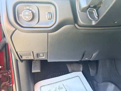 2023 RAM 2500 Big Horn Crew Cab 4x4 6'4' Box