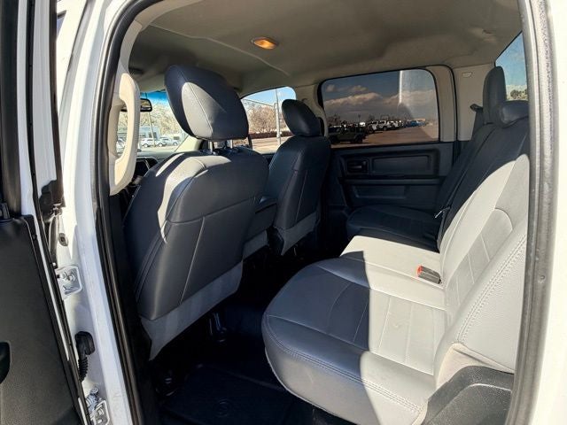 2018 RAM 2500 Tradesman Crew Cab 4x4 8' Box