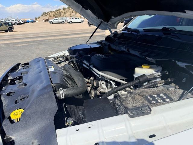 2018 RAM 2500 Tradesman Crew Cab 4x4 8' Box