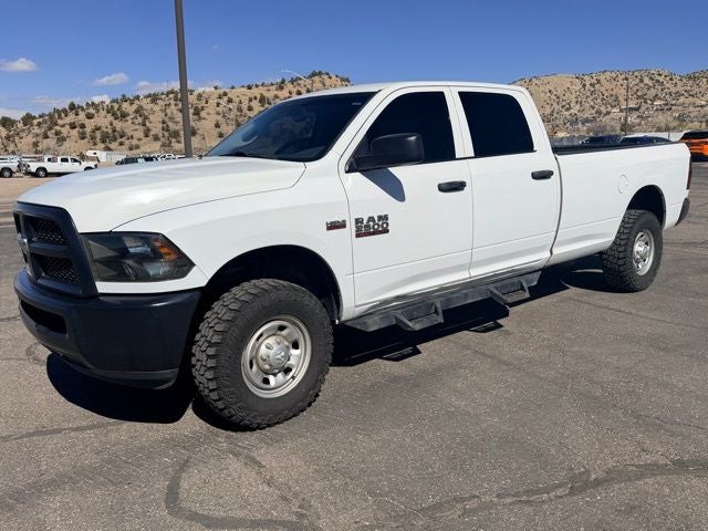 2018 RAM 2500 Tradesman Crew Cab 4x4 8' Box