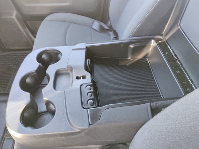 2022 RAM 3500 Chassis Tradesman/SLT/Laramie/Limited