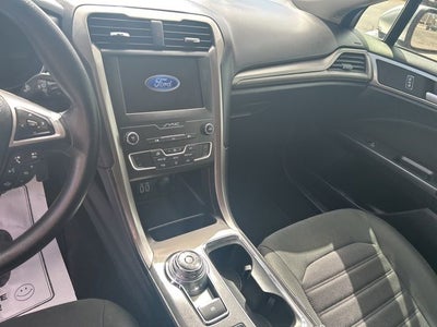 2019 Ford Fusion Hybrid SE