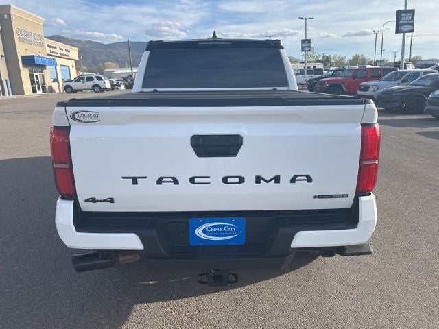 2025 Toyota Tacoma Hybrid TRD Off Road