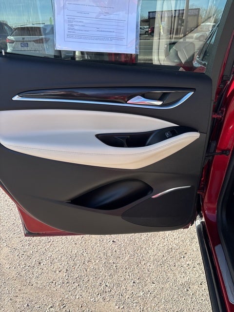 2023 Buick Enclave Essence AWD