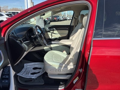 2023 Buick Enclave Essence AWD