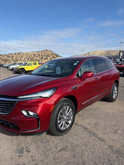 2023 Buick Enclave Essence AWD