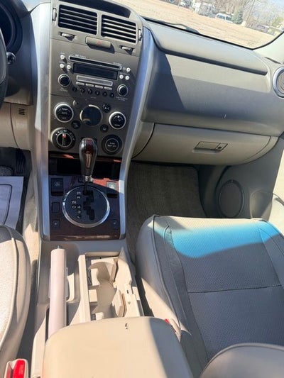 2008 Suzuki Grand Vitara Luxury