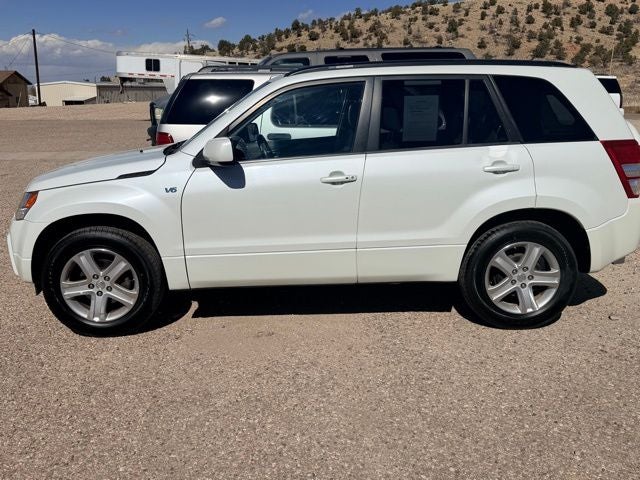 2008 Suzuki Grand Vitara Luxury
