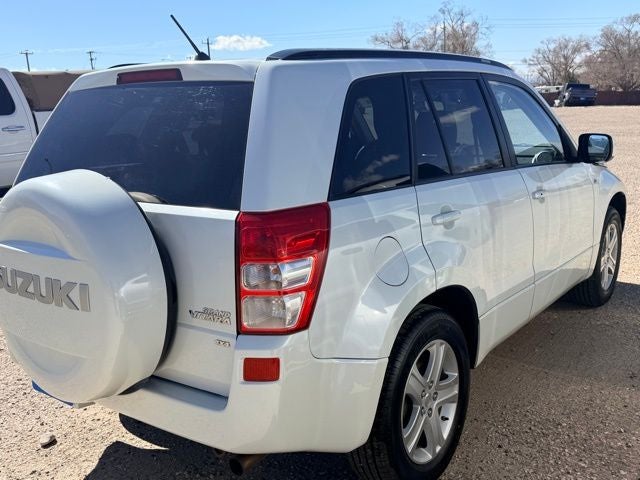 2008 Suzuki Grand Vitara Luxury