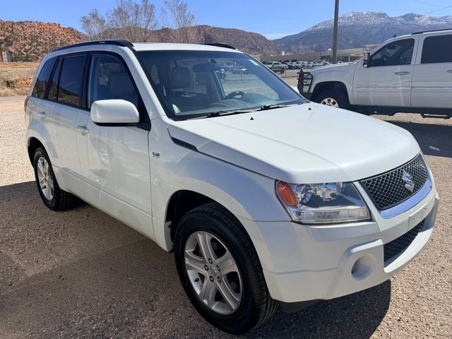 2008 Suzuki Grand Vitara Luxury